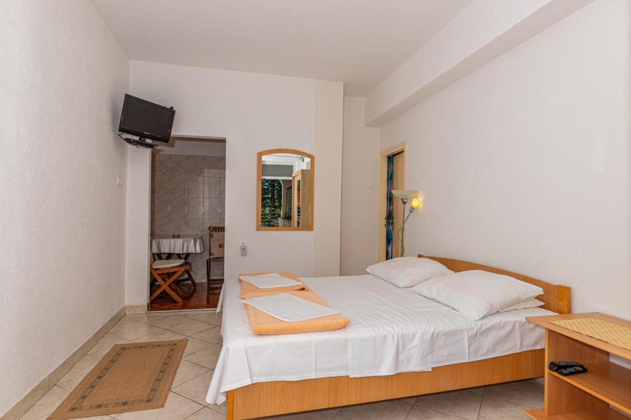 Apartmani Loki Dramalj Ngoại thất bức ảnh