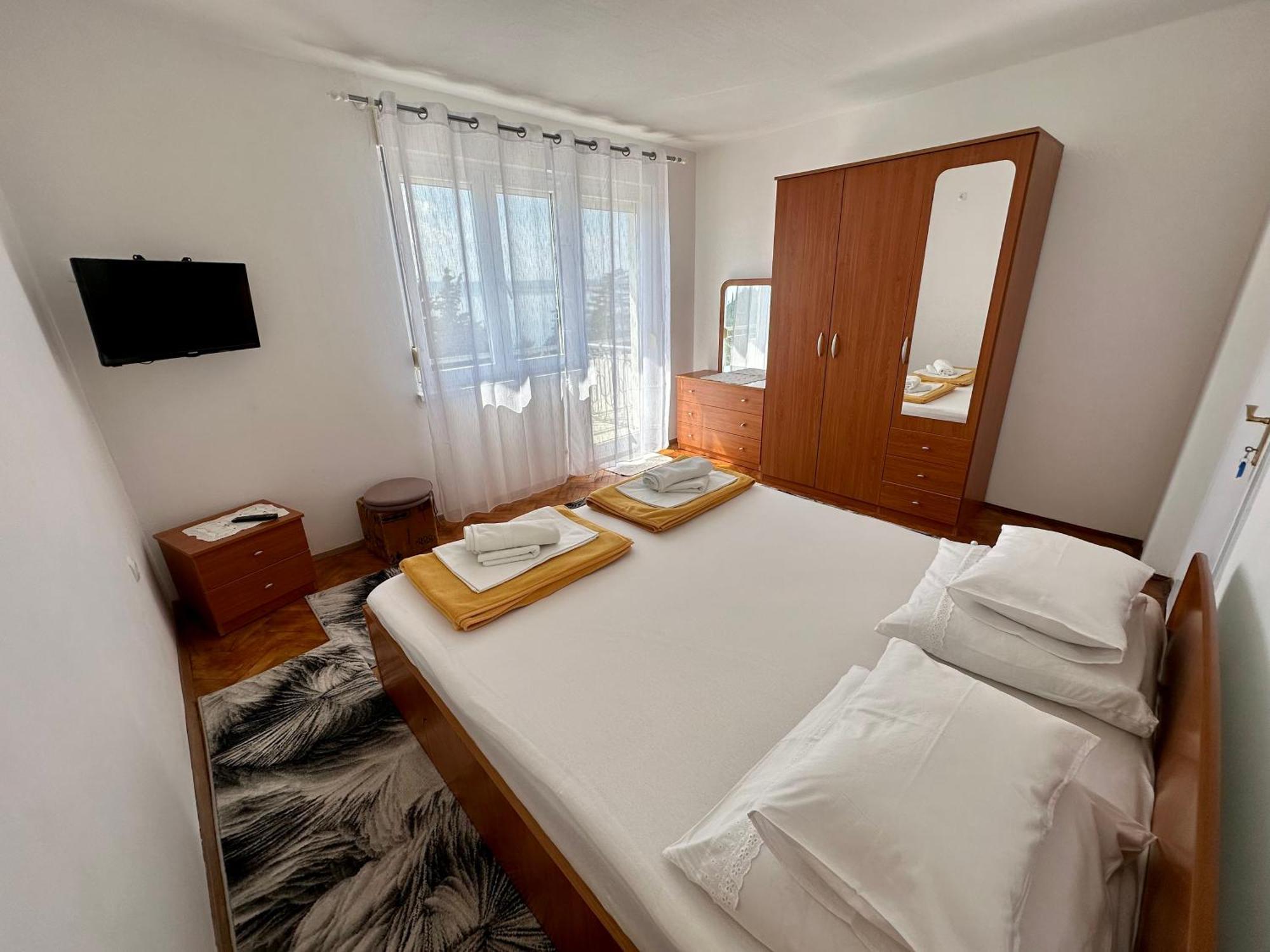 Apartmani Loki Dramalj Ngoại thất bức ảnh